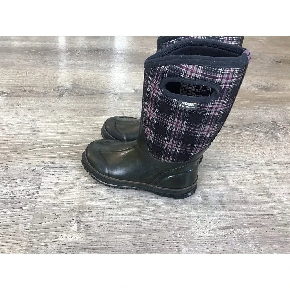 BOGS CLASSIC WINTER Plaid Girls Size 2 Black WATERPROOF Winter Snow BOOTS